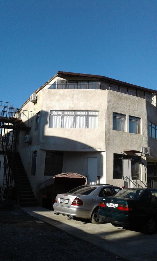 Guesthouse Star Georgia Tbilisi Exterior foto